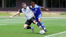 Soi kèo Stockport County vs Leicester City vào 1h45 ngày 24/8/2022 - Soikeo AI